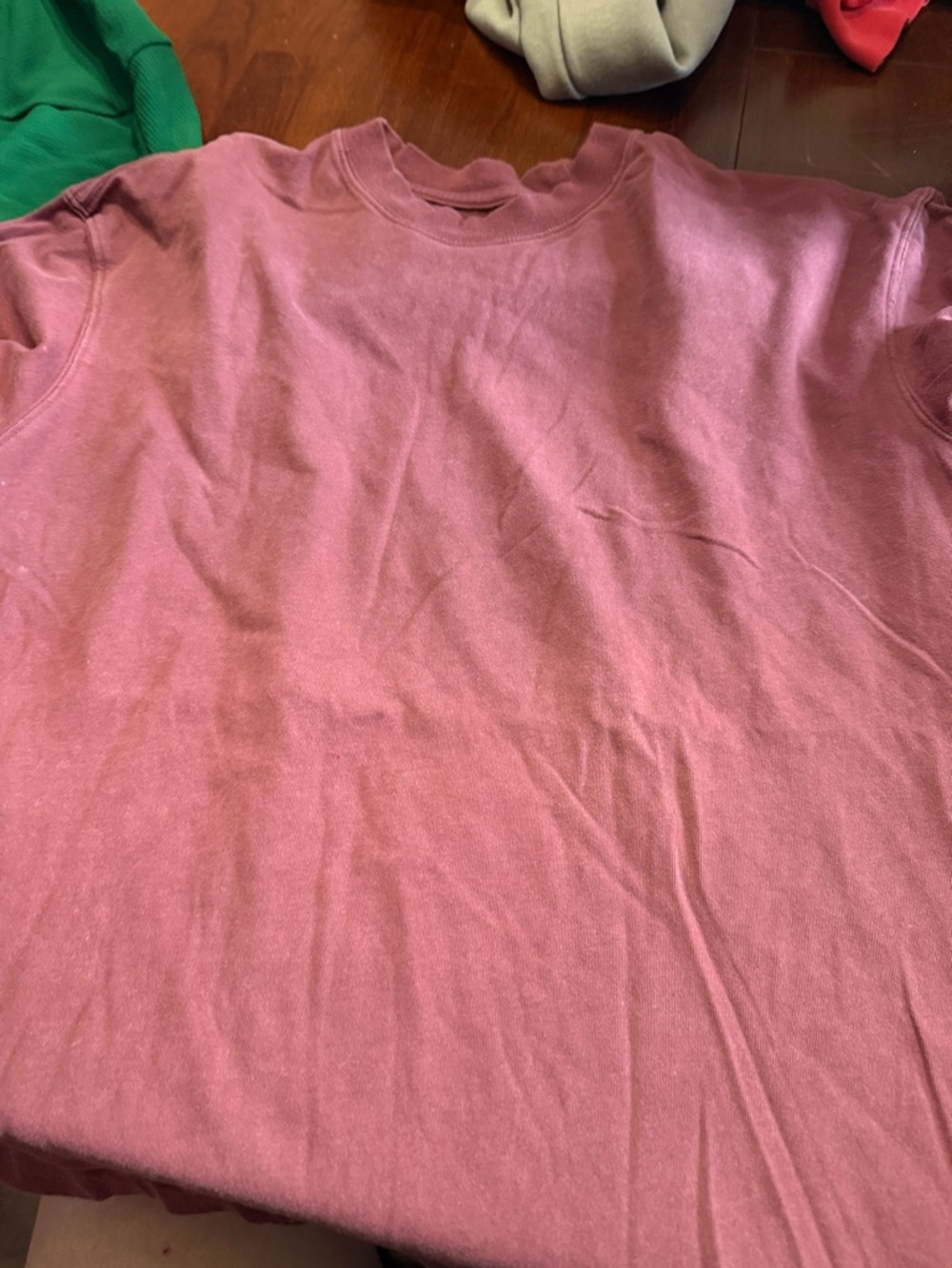 American Eagle Outfitters Dusty Rose Short Sleeve Tee